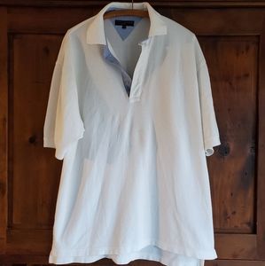 Tommy Hilfiger white short sleeve golf shirt. (LG)
